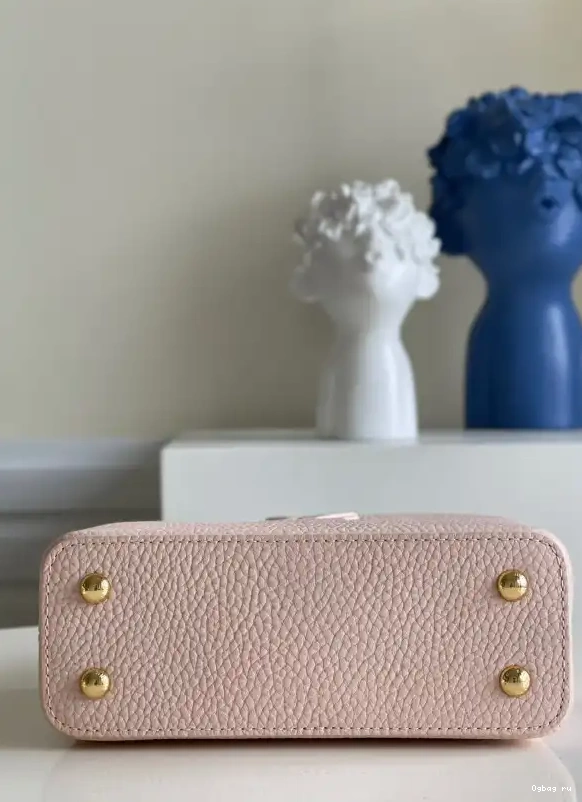 MINI VUITTON CAPUCINES LOUIS 0617